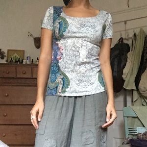 NWOT Beautifully Made Hippie Boho T-Shirt